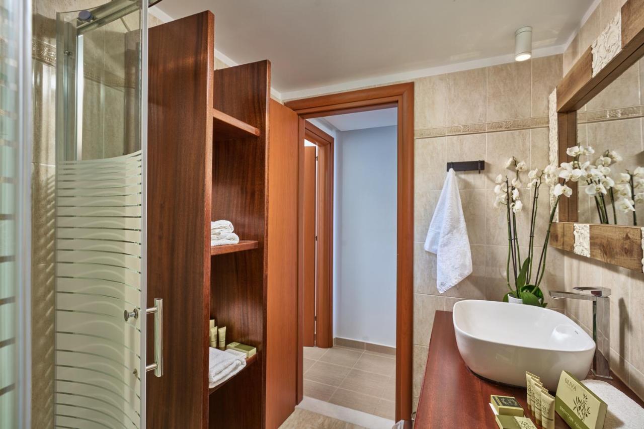 Amore Kastellia-Althea Homes Амоопи Екстериор снимка